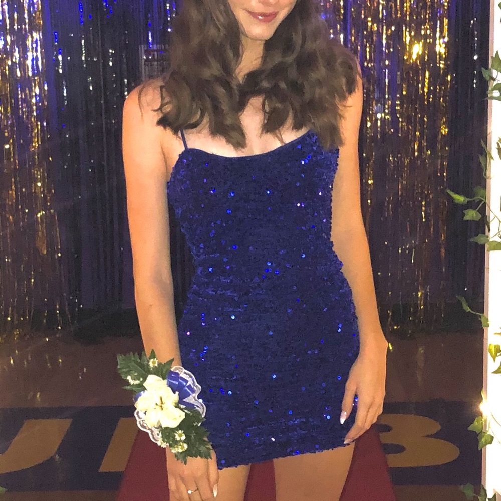 Lucy in the Sky Glisten Bodycon Dress In Royal Blue